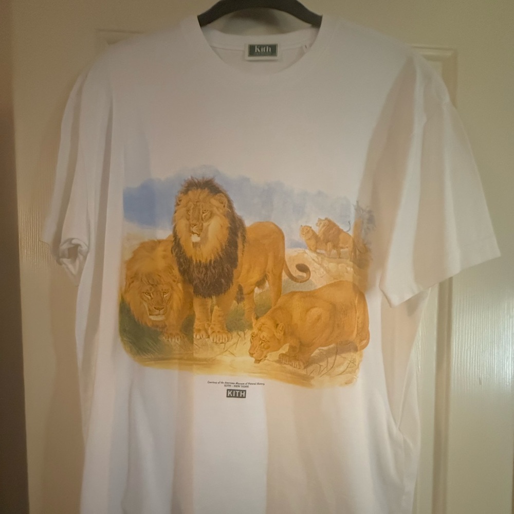 Kith x American Museum of Natural History T-Shirt with Lion Pride Graphic